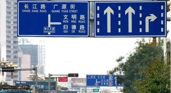 交通標志桿選擇注意事項介紹